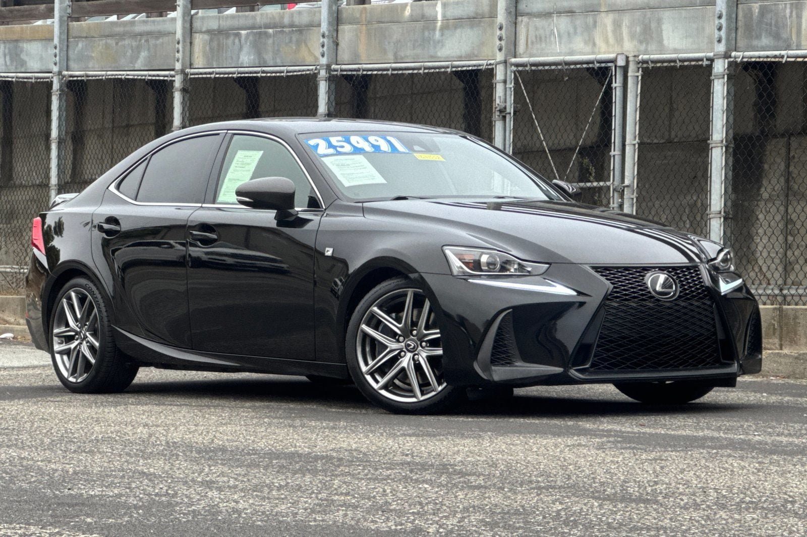 Used 2017 Lexus IS 350 F Sport RWD image 2