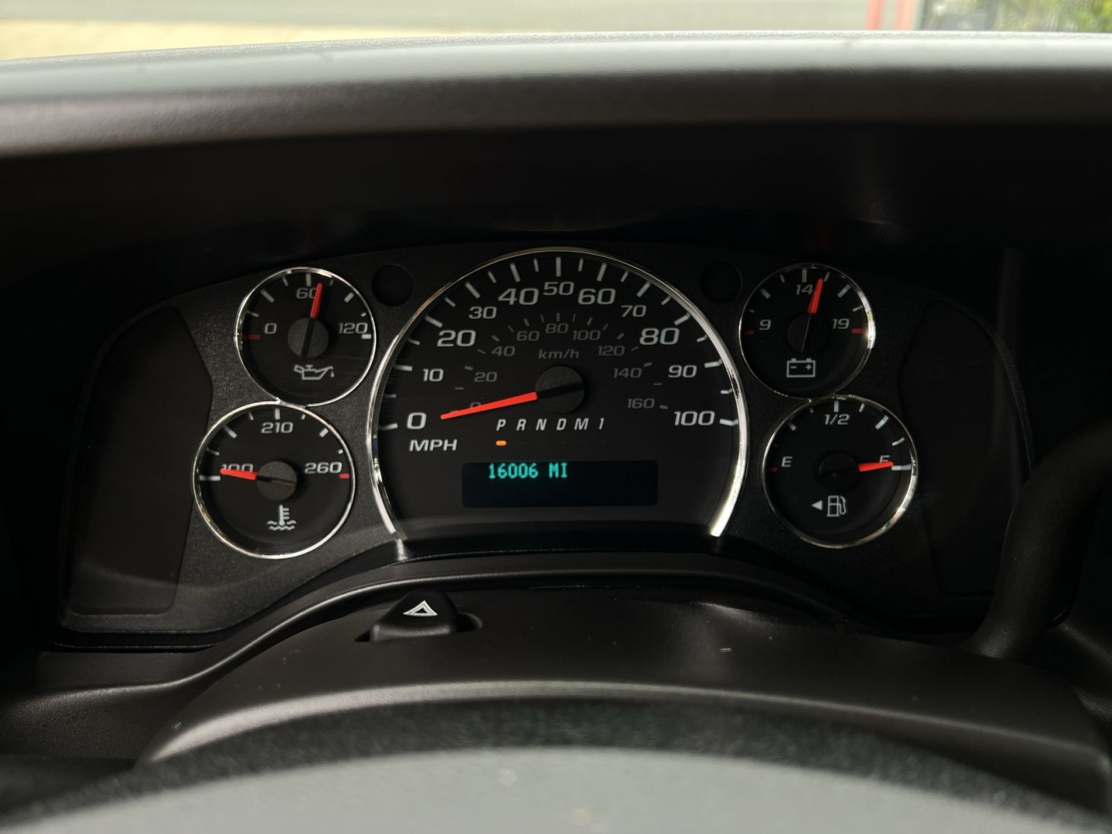 Used 2025 Chevrolet Express 3500 LT w/ LT Preferred Equipment Group RWD image 22