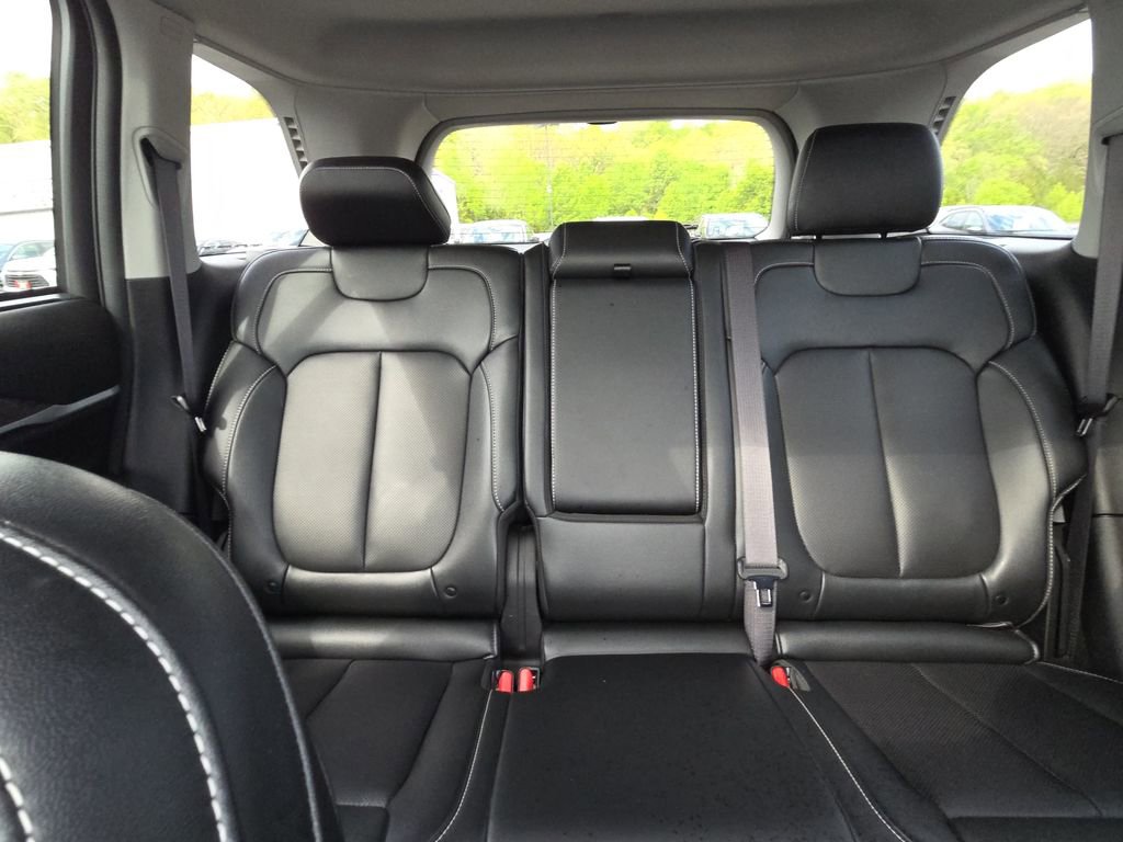 Used 2024 Jeep Grand Cherokee Limited w/ Luxury Tech Group II image 25