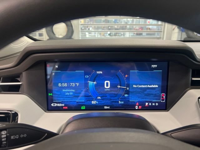 New 2027 Chevrolet Bolt LT w/ Comfort Package FWD image 16