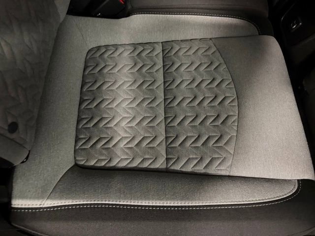 Used 2022 Chevrolet Equinox LS w/ LS Convenience Package image 22