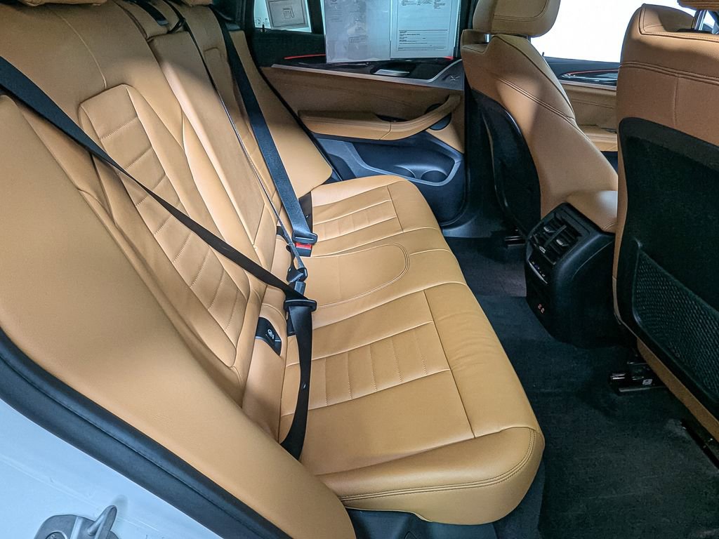 Used 2021 BMW X4 xDrive30i w/ M Sport Package image 40