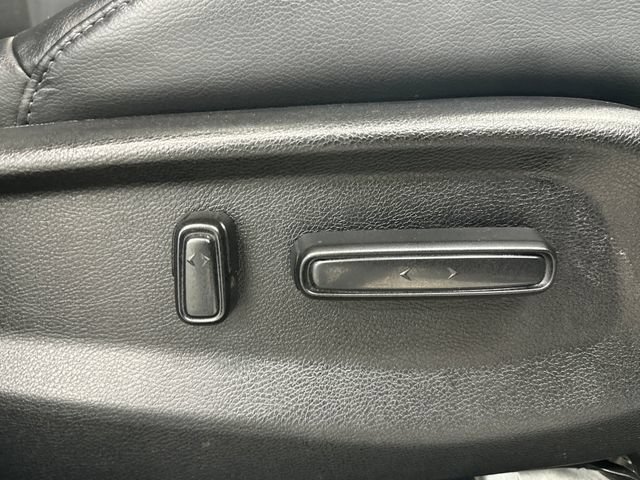 Used 2022 Honda CR-V Touring image 24