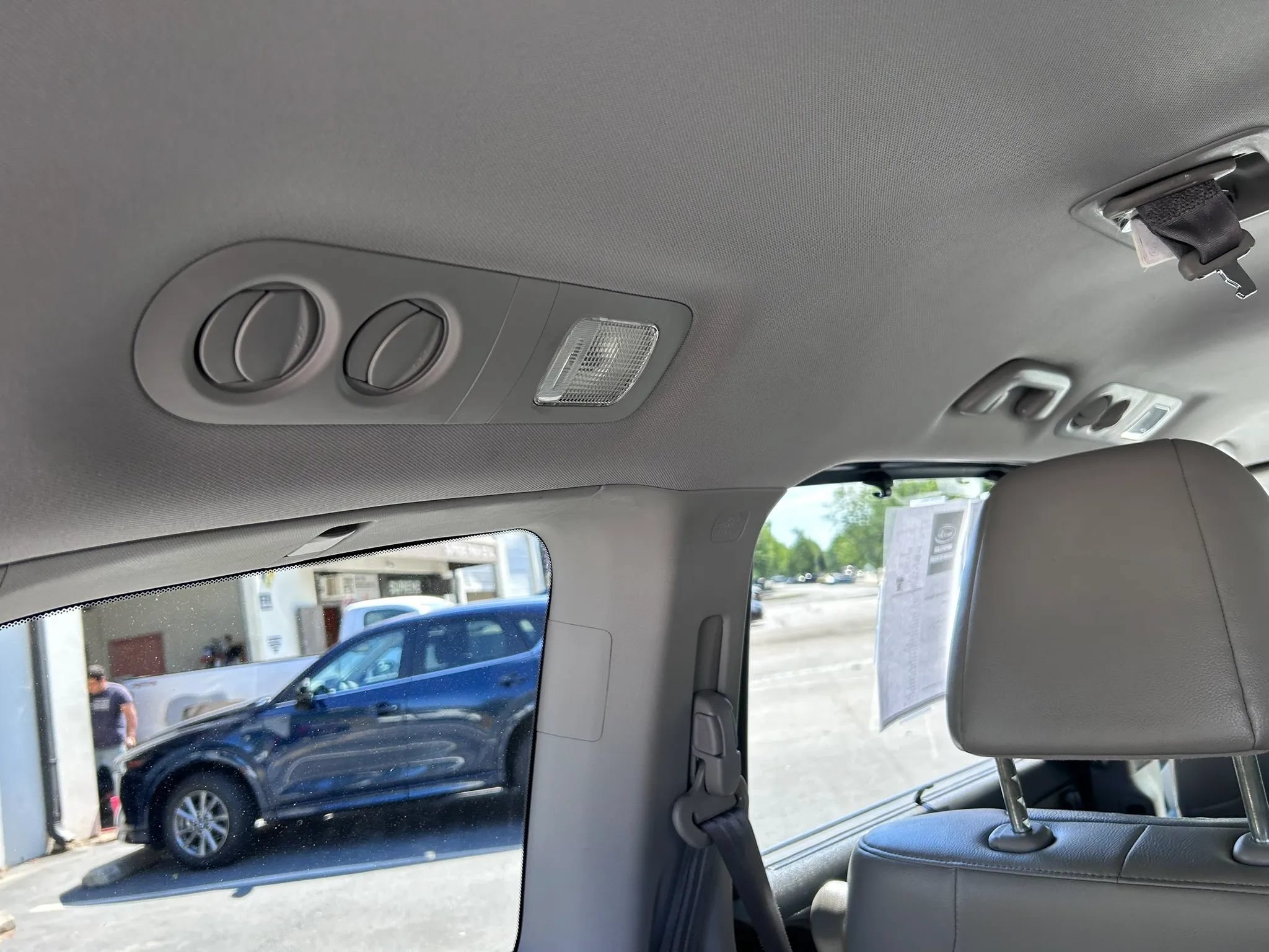 Used 2012 Honda Odyssey EX-L image 25