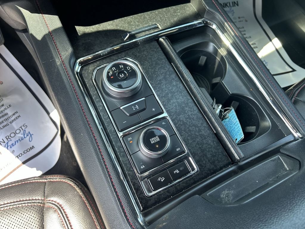 Used 2024 Ford Expedition Limited AWD/4WD image 26