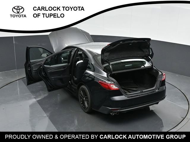 Used 2026 Toyota Camry SE FWD image 60