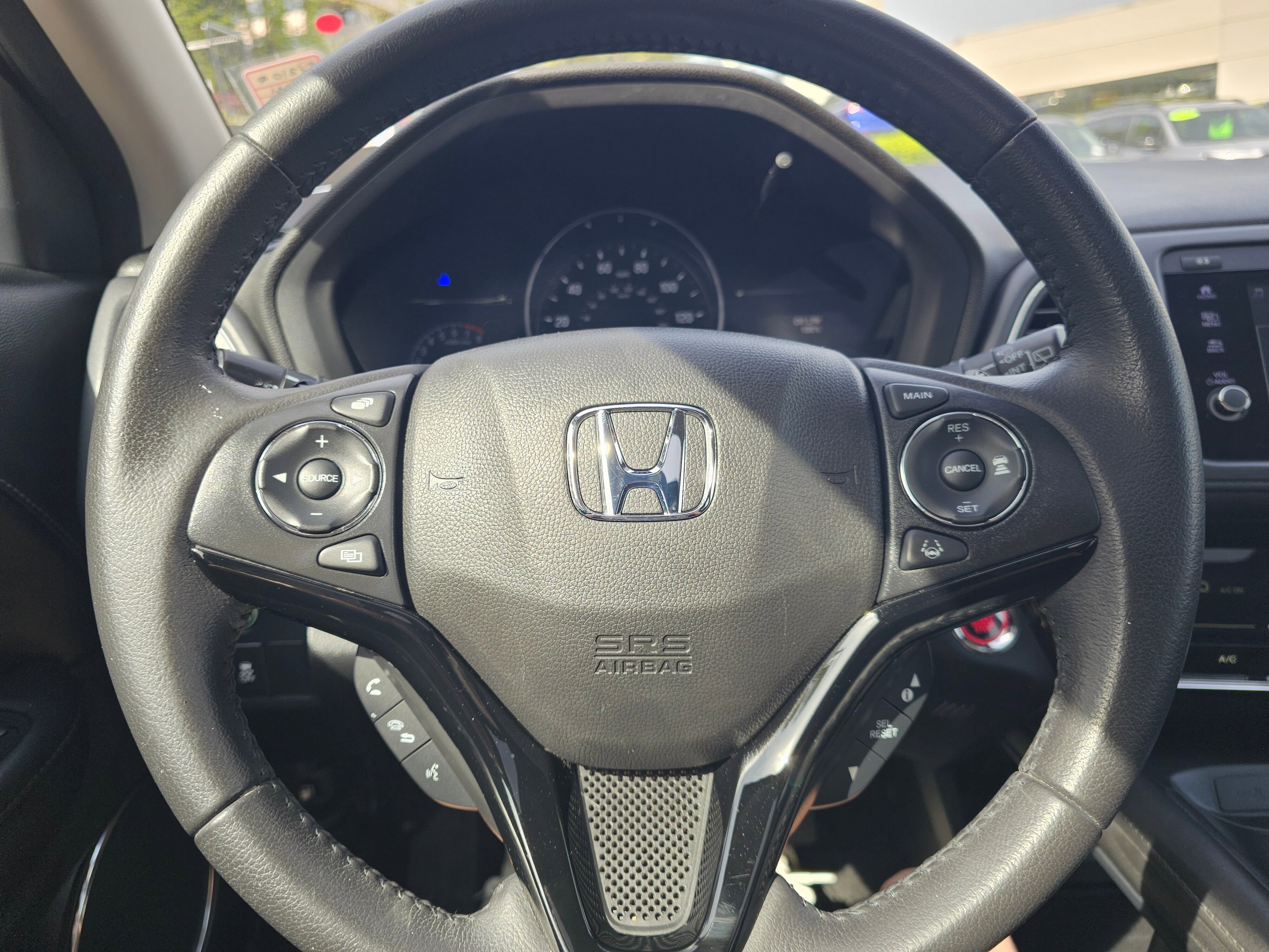 Used 2021 Honda HR-V EX-L image 23