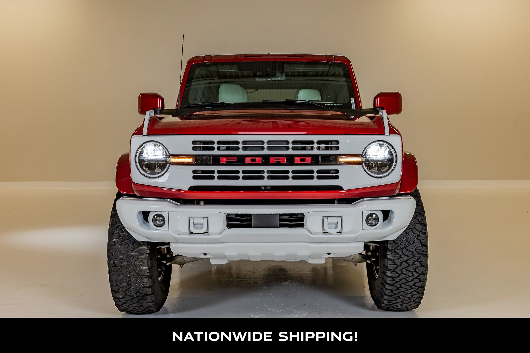 Used 2025 Ford Bronco Heritage Edition AWD/4WD image 4