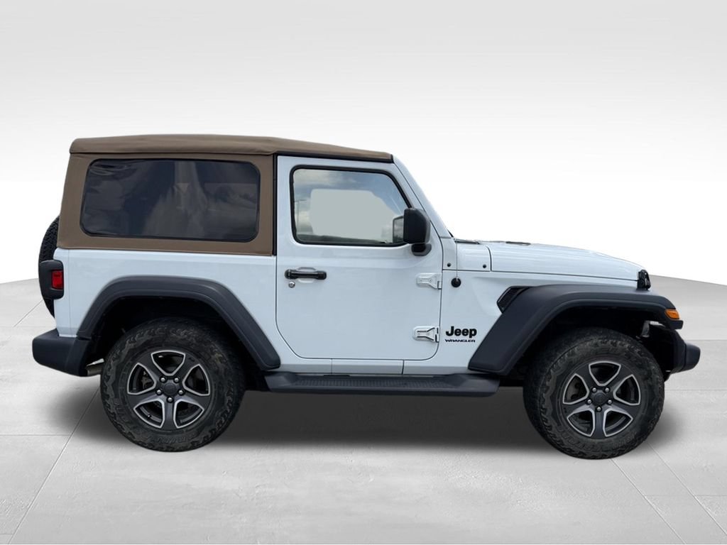 Used 2020 Jeep Wrangler Sport AWD/4WD image 24