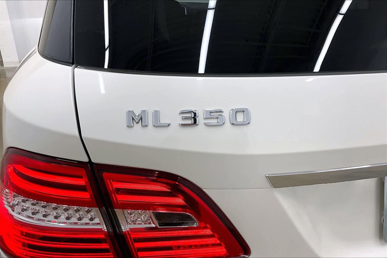 Used 2013 Mercedes-Benz ML 350 BlueTEC 4MATIC image 30