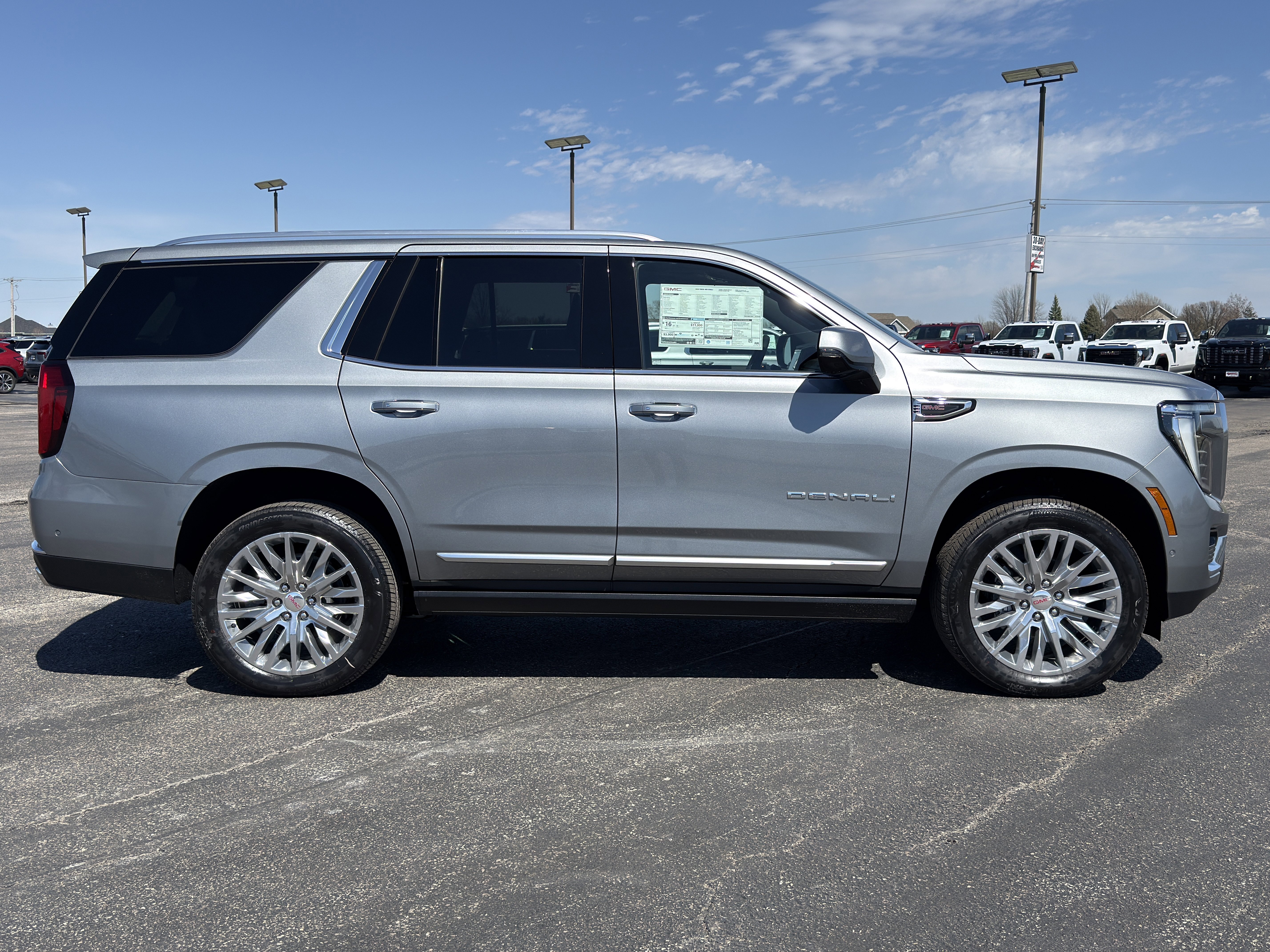 New 2026 GMC Yukon Denali image 2