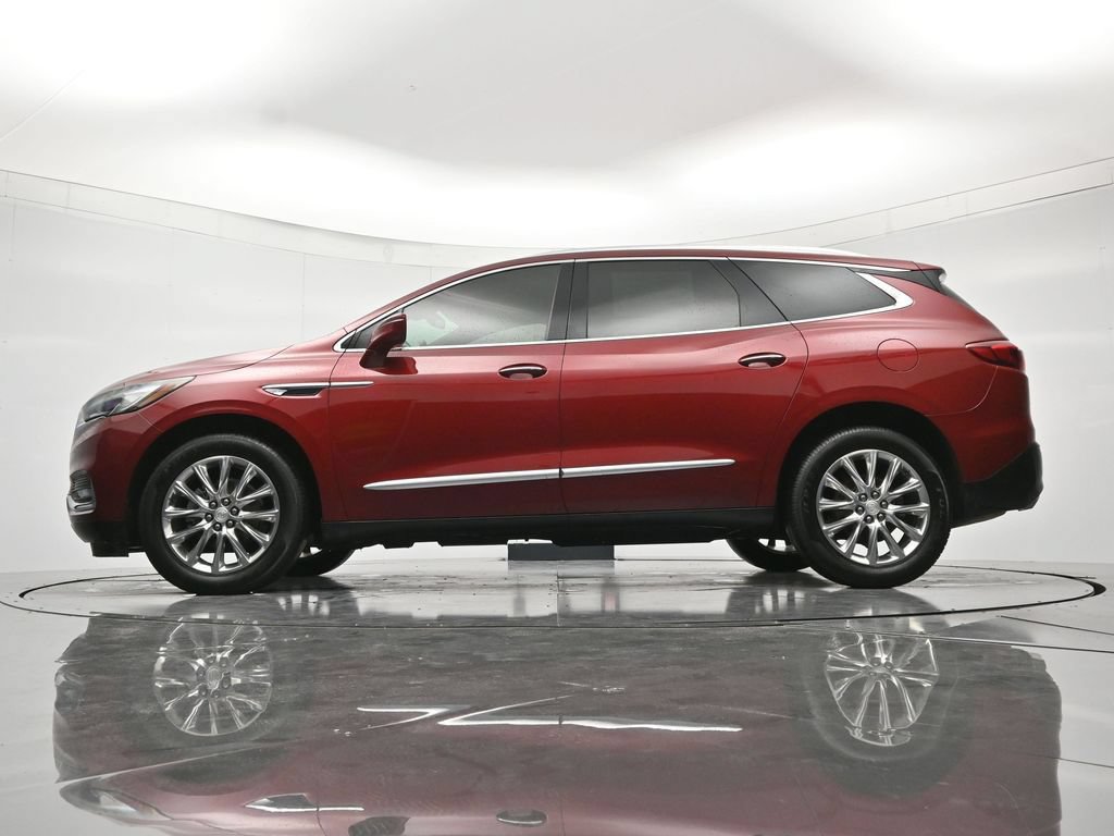 Certified 2018 Buick Enclave Essence FWD image 44