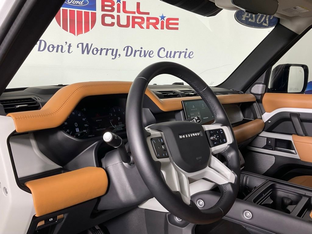 Used 2024 Land Rover Defender 130 S image 13