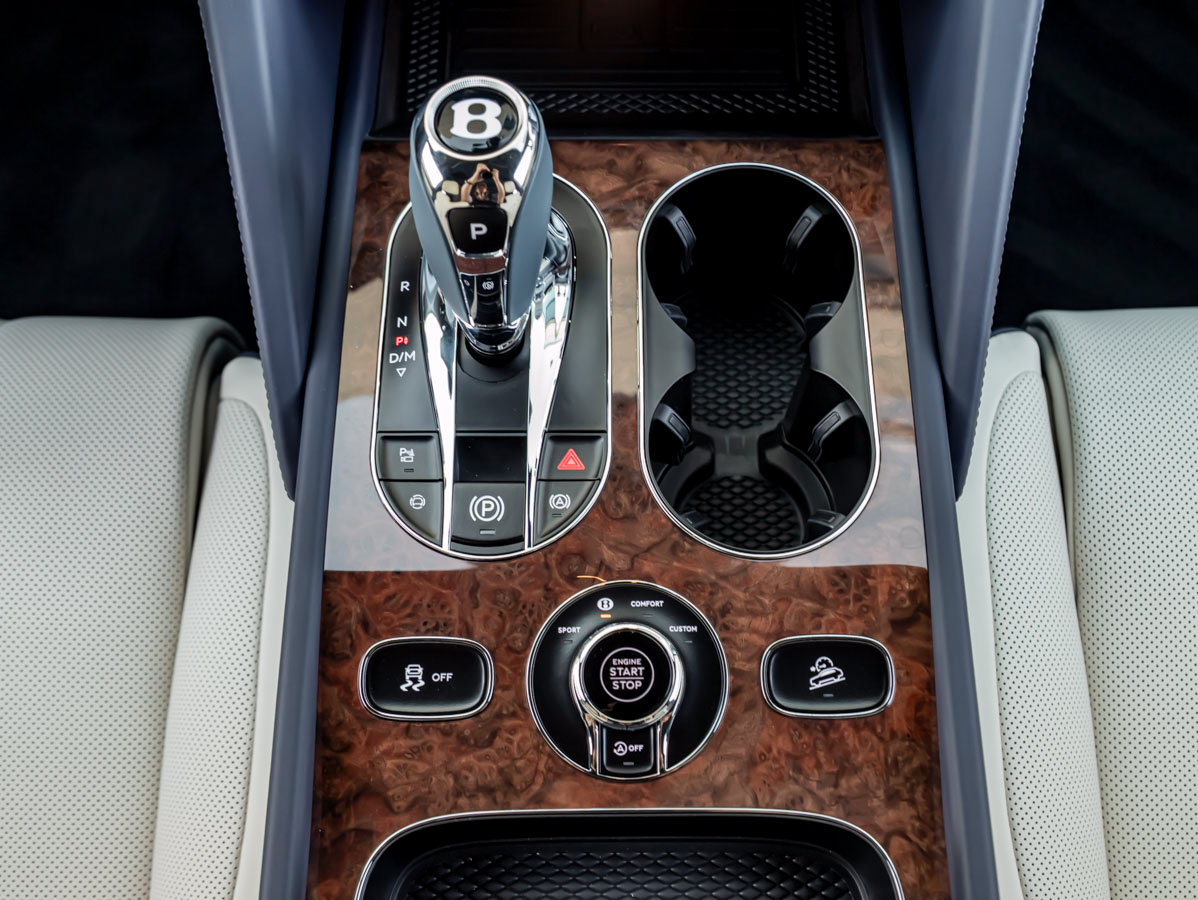 New 2027 Bentley Bentayga AWD/4WD image 24