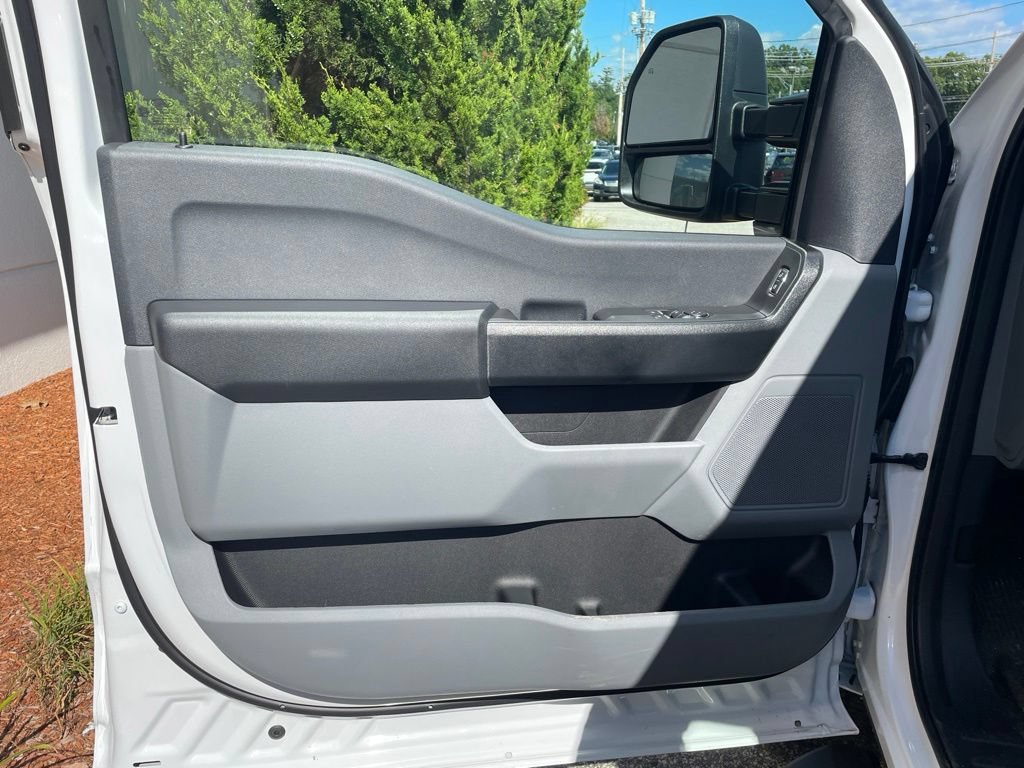 New 2026 Ford F250 XL w/ FX4 Off-Road Package AWD/4WD image 15