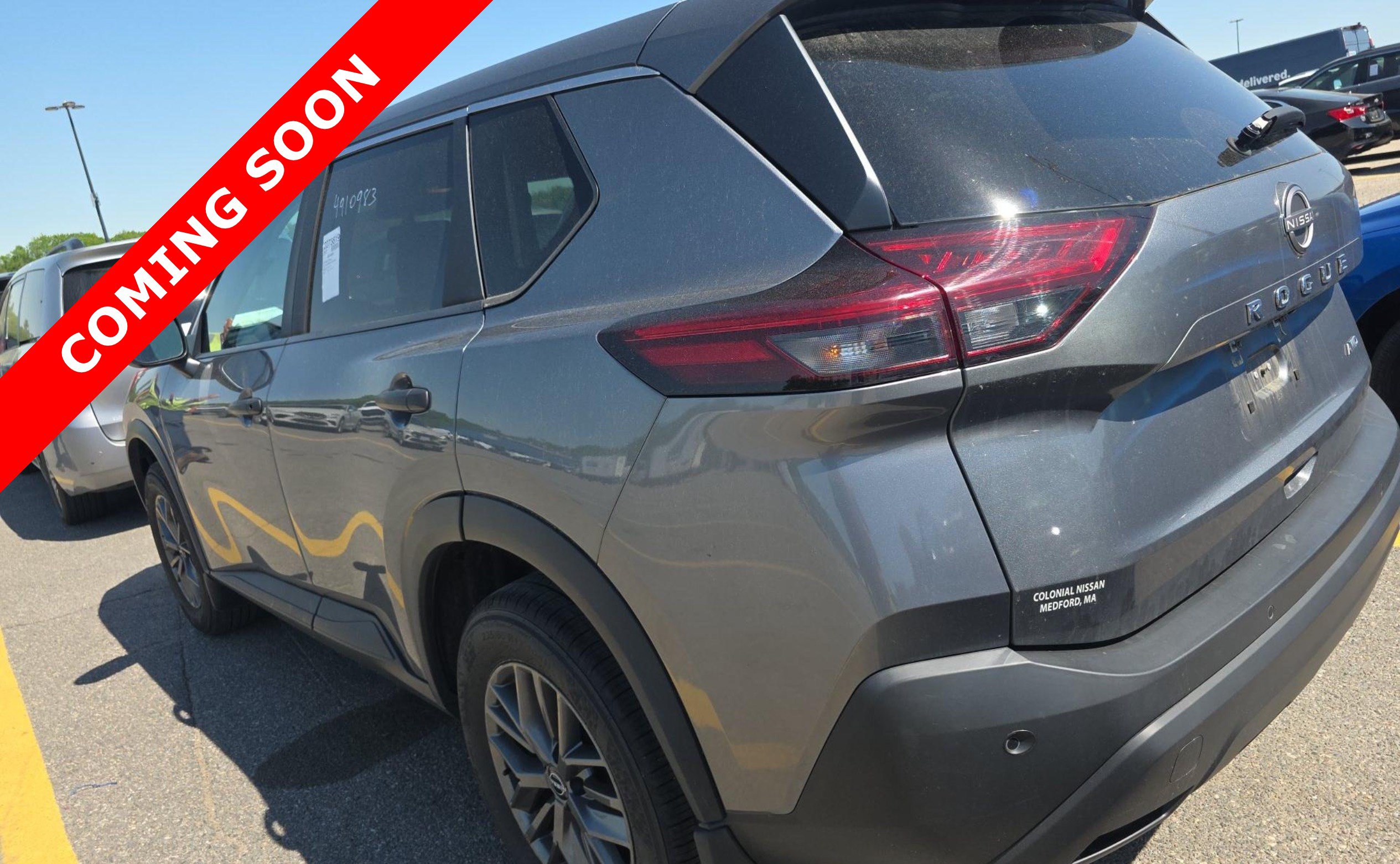 Used 2023 Nissan Rogue S AWD/4WD image 4