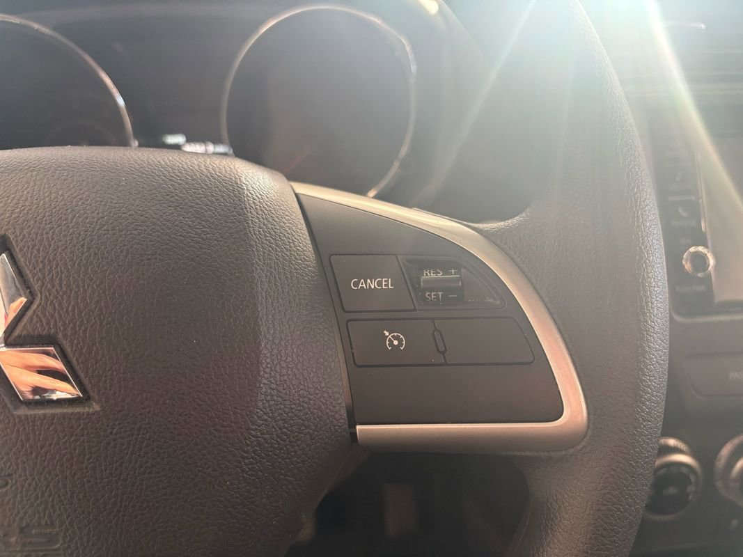 Used 2025 Mitsubishi Outlander Sport ES AWD/4WD image 19