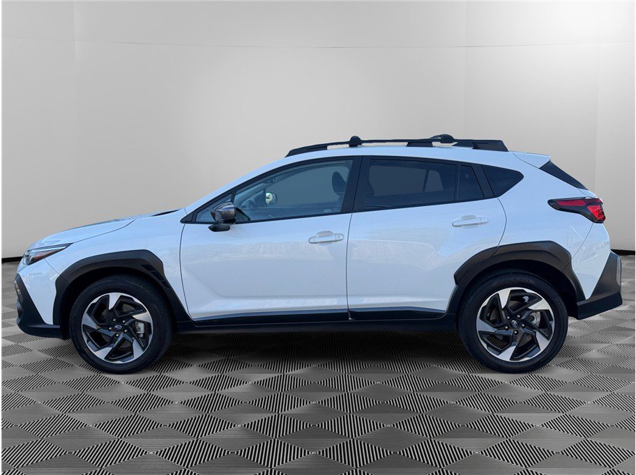 Used 2024 Subaru Crosstrek 2.5i Limited w/ Crosstrek Mirror Package AWD/4WD image 2
