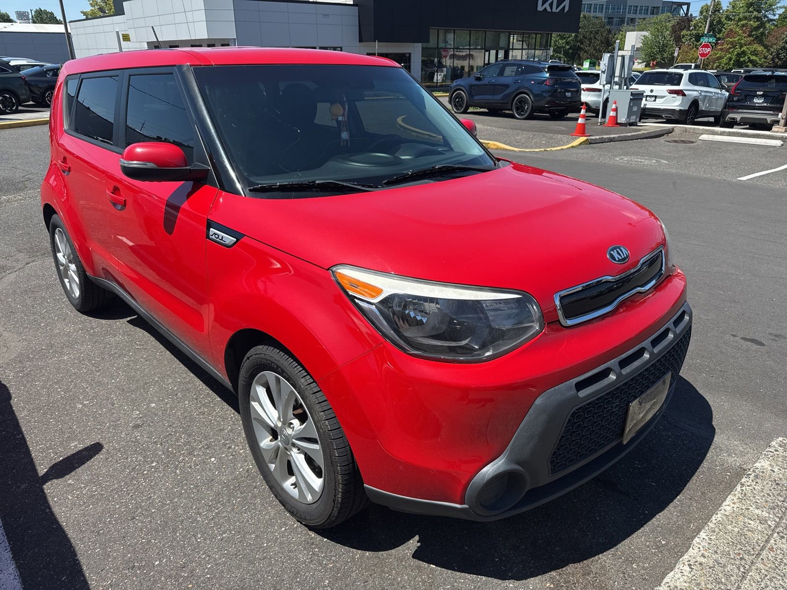 Used 2014 Kia Soul + w/ Audio Package FWD image 2