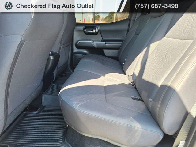 Used 2018 Toyota Tacoma TRD Sport image 36