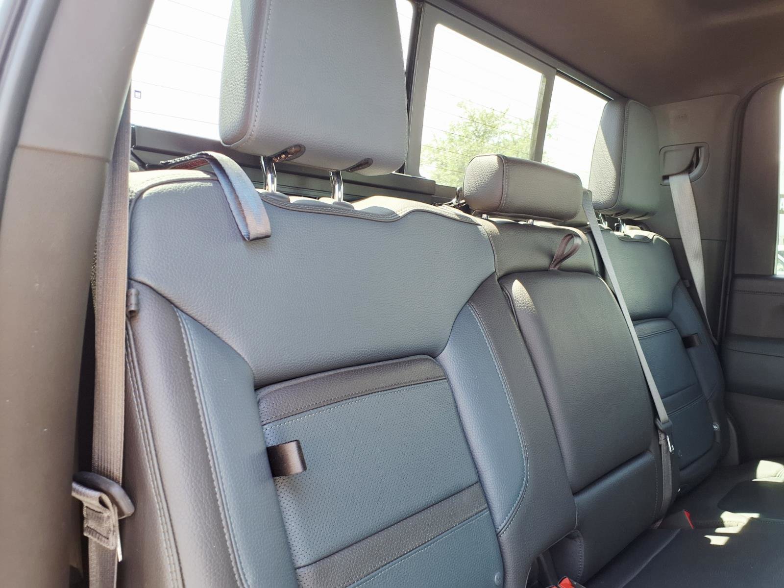 Used 2021 GMC Sierra 3500 Denali w/ Denali Ultimate Package image 19