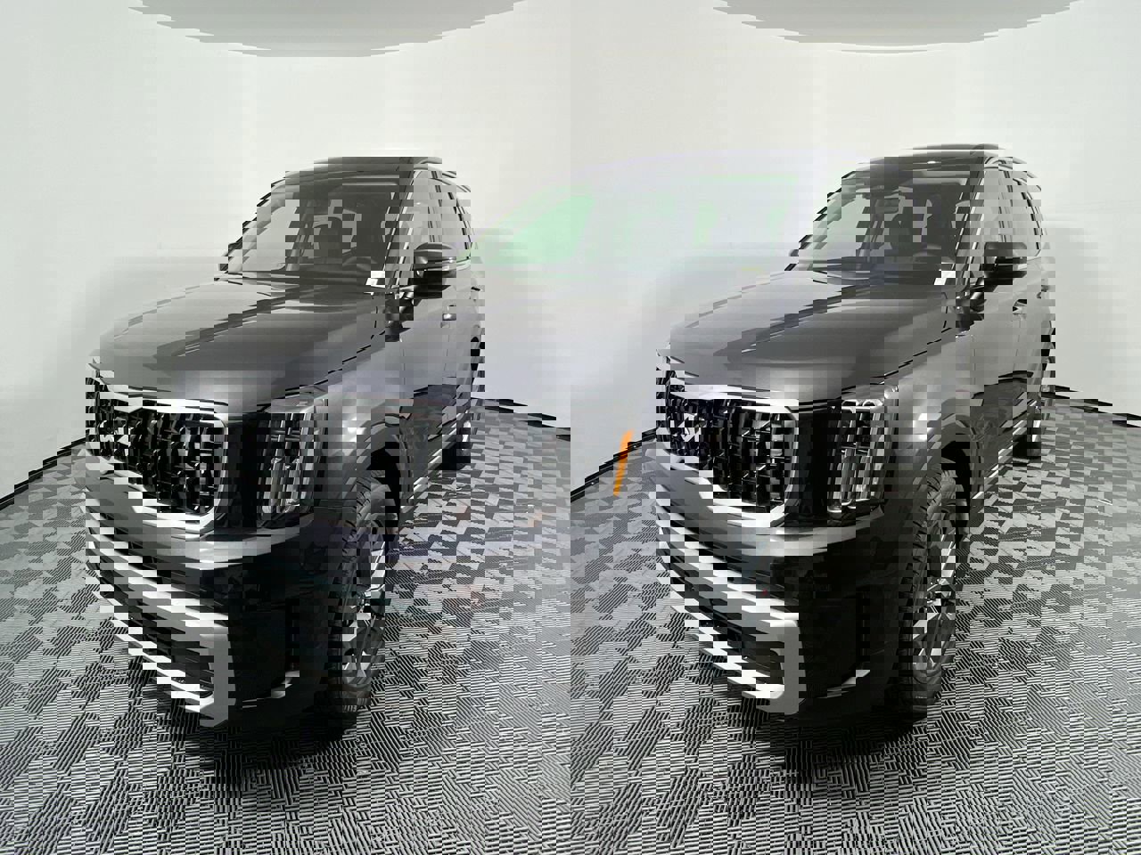 Used 2024 Kia Telluride LX image 7