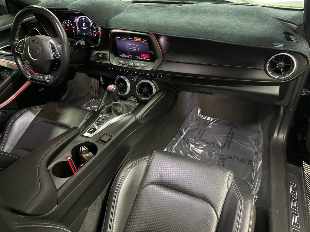 Used 2019 Chevrolet Camaro SS RWD image 12