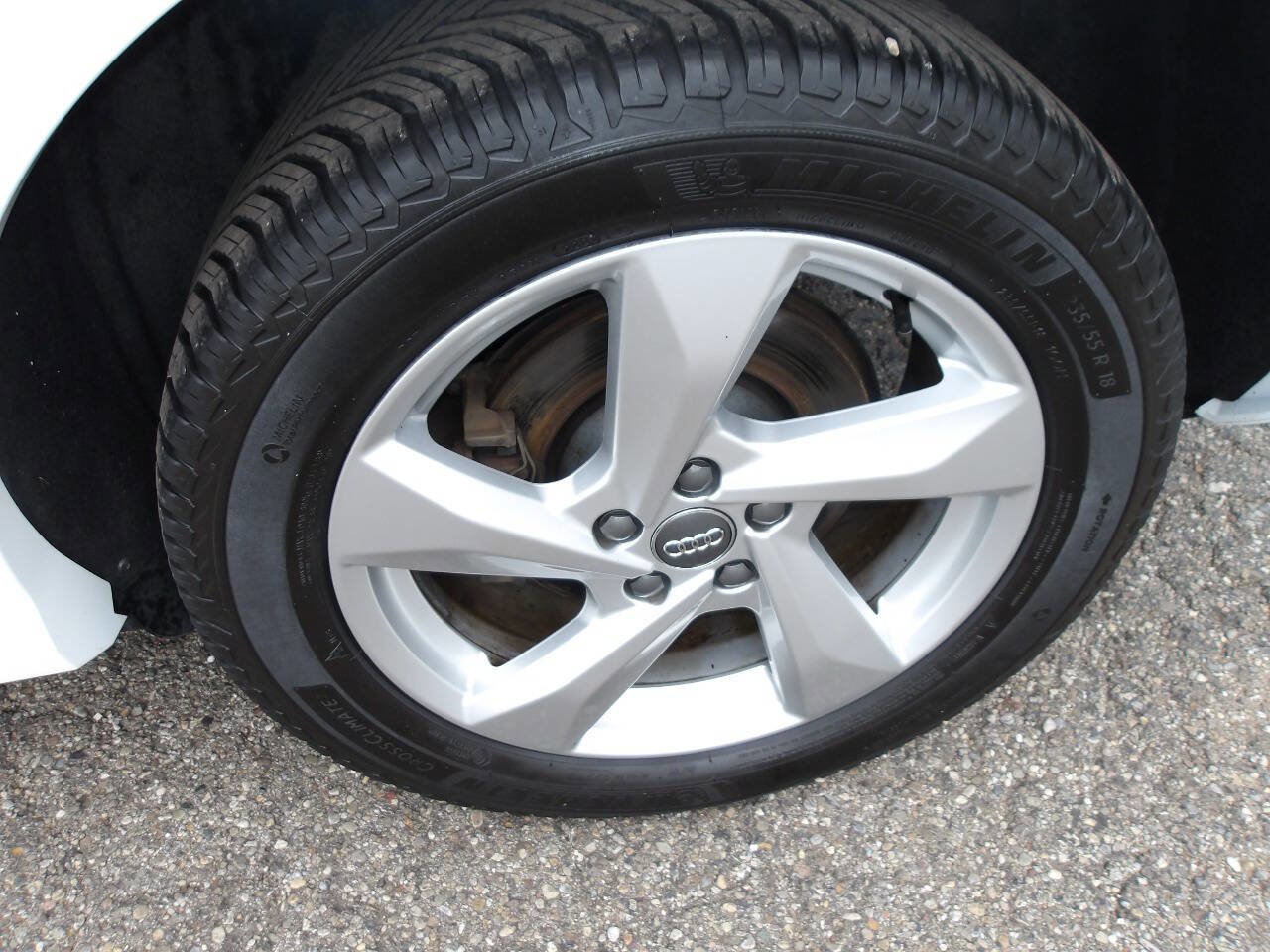 Used 2019 Audi Q3 2.0T Premium image 33