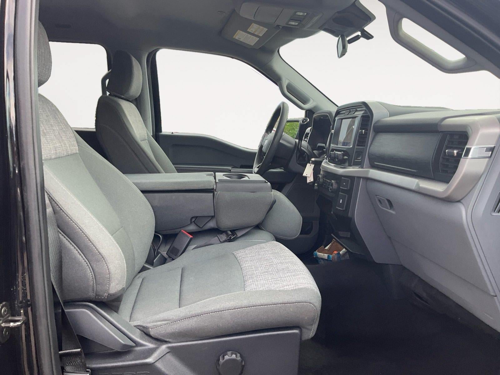 Used 2023 Ford F150 XLT AWD/4WD image 15