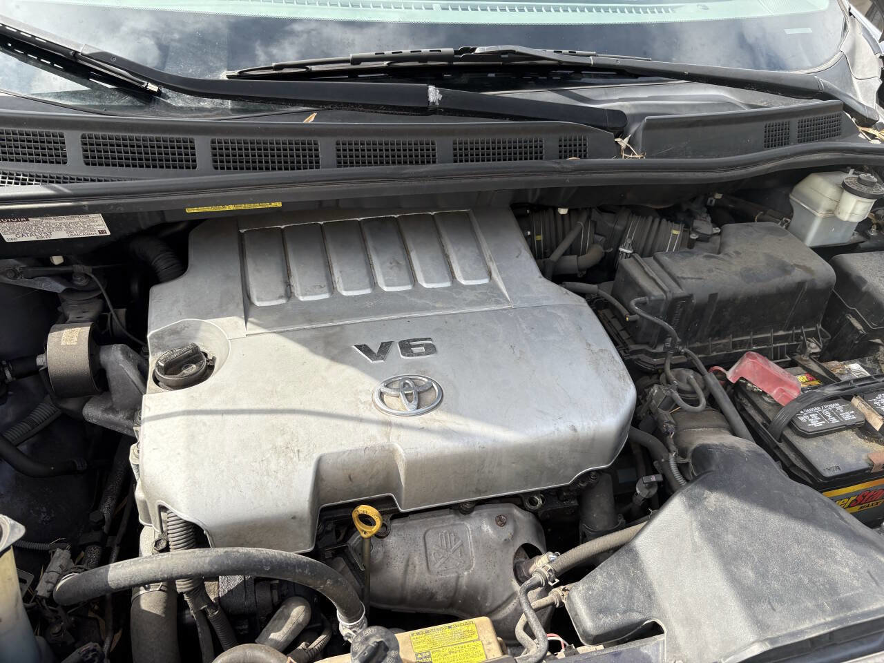 Used 2009 Toyota Sienna XLE Limited image 16