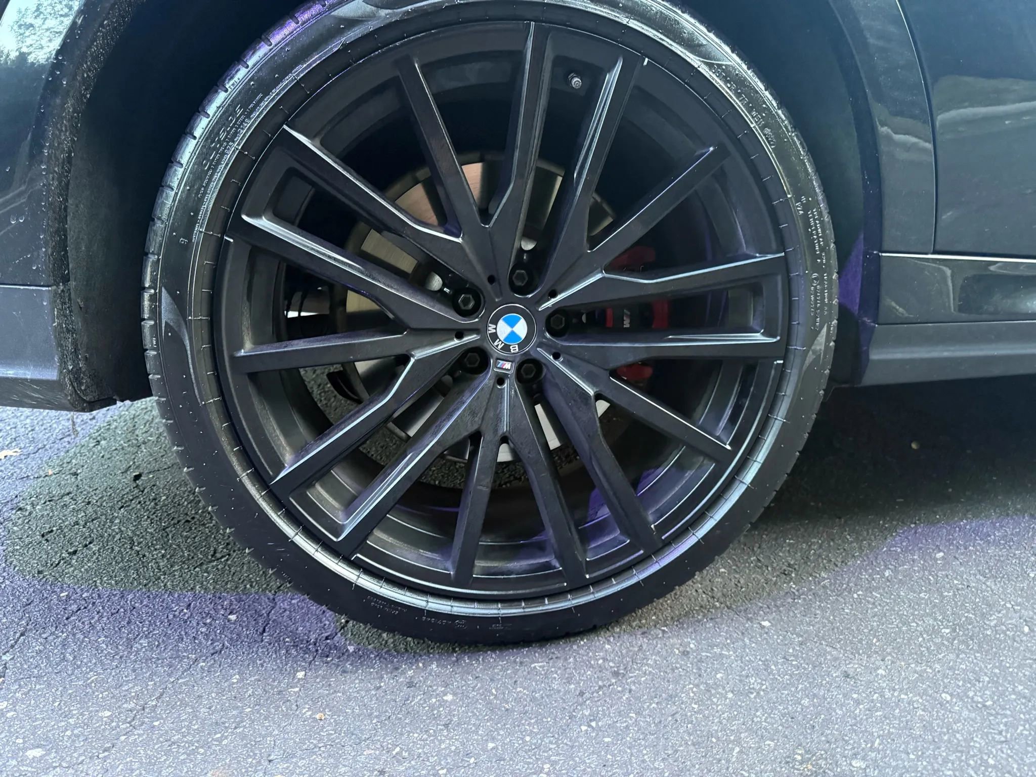 Used 2021 BMW X6 xDrive40i w/ Executive Package AWD/4WD image 41