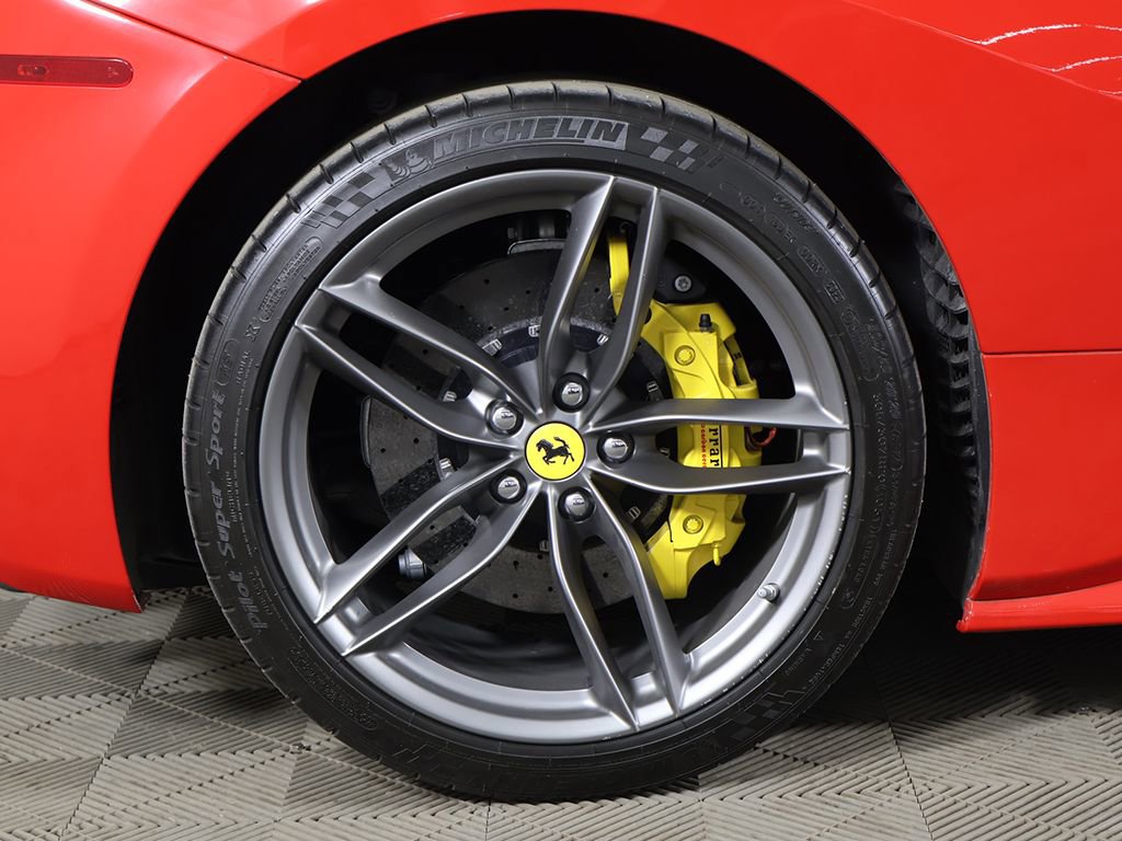 Used 2019 Ferrari 488 Spider RWD image 23