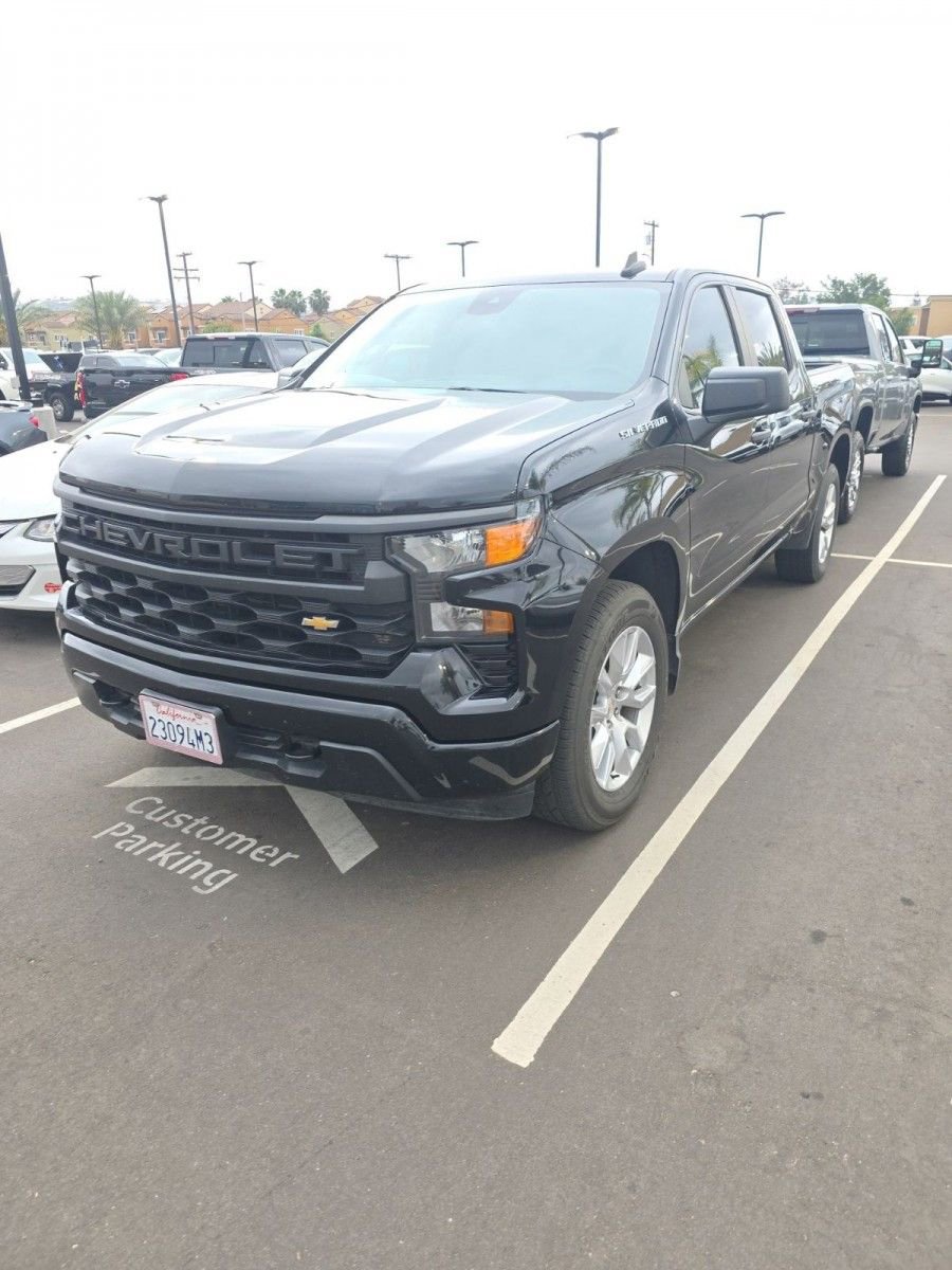 Used 2022 Chevrolet Silverado 1500 Custom image 4