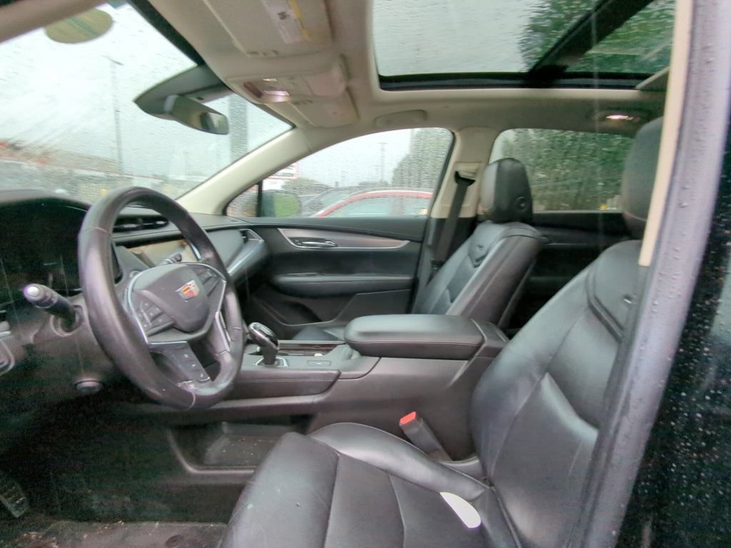 Used 2019 Cadillac XT5 Luxury FWD image 6