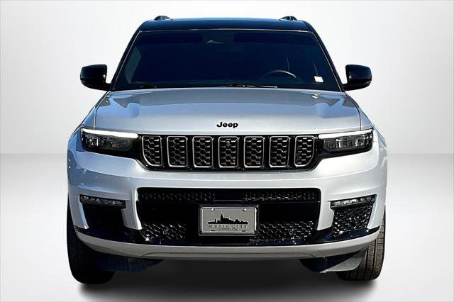 Used 2024 Jeep Grand Cherokee L Summit image 2