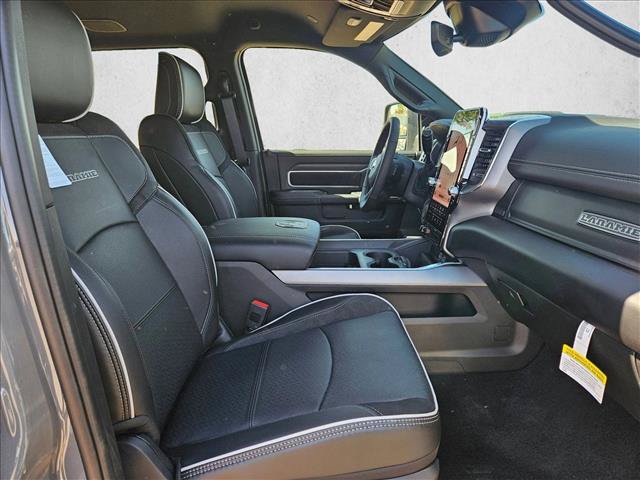 New 2026 RAM 2500 Laramie AWD/4WD image 15