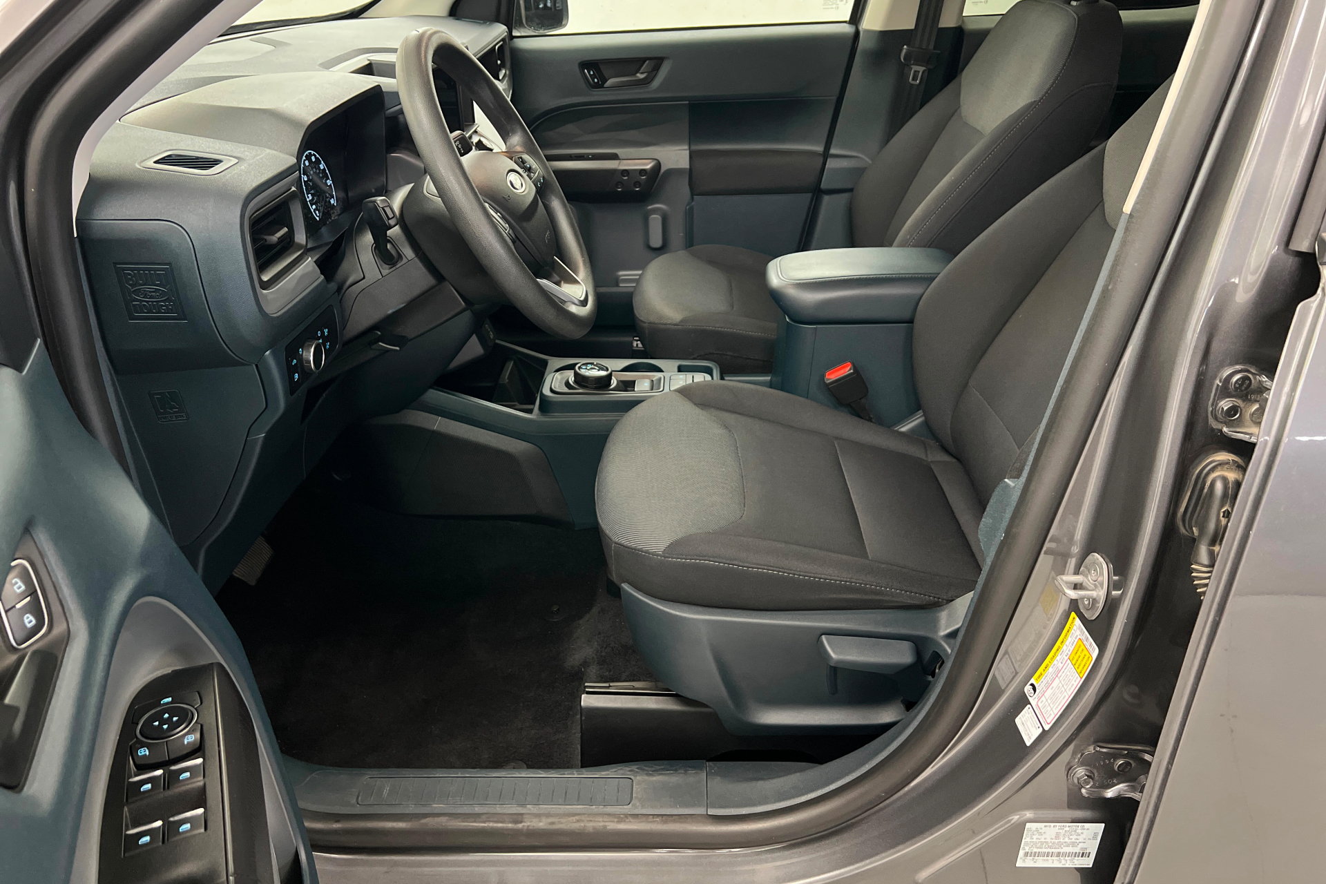 Used 2023 Ford Maverick XL FWD image 17