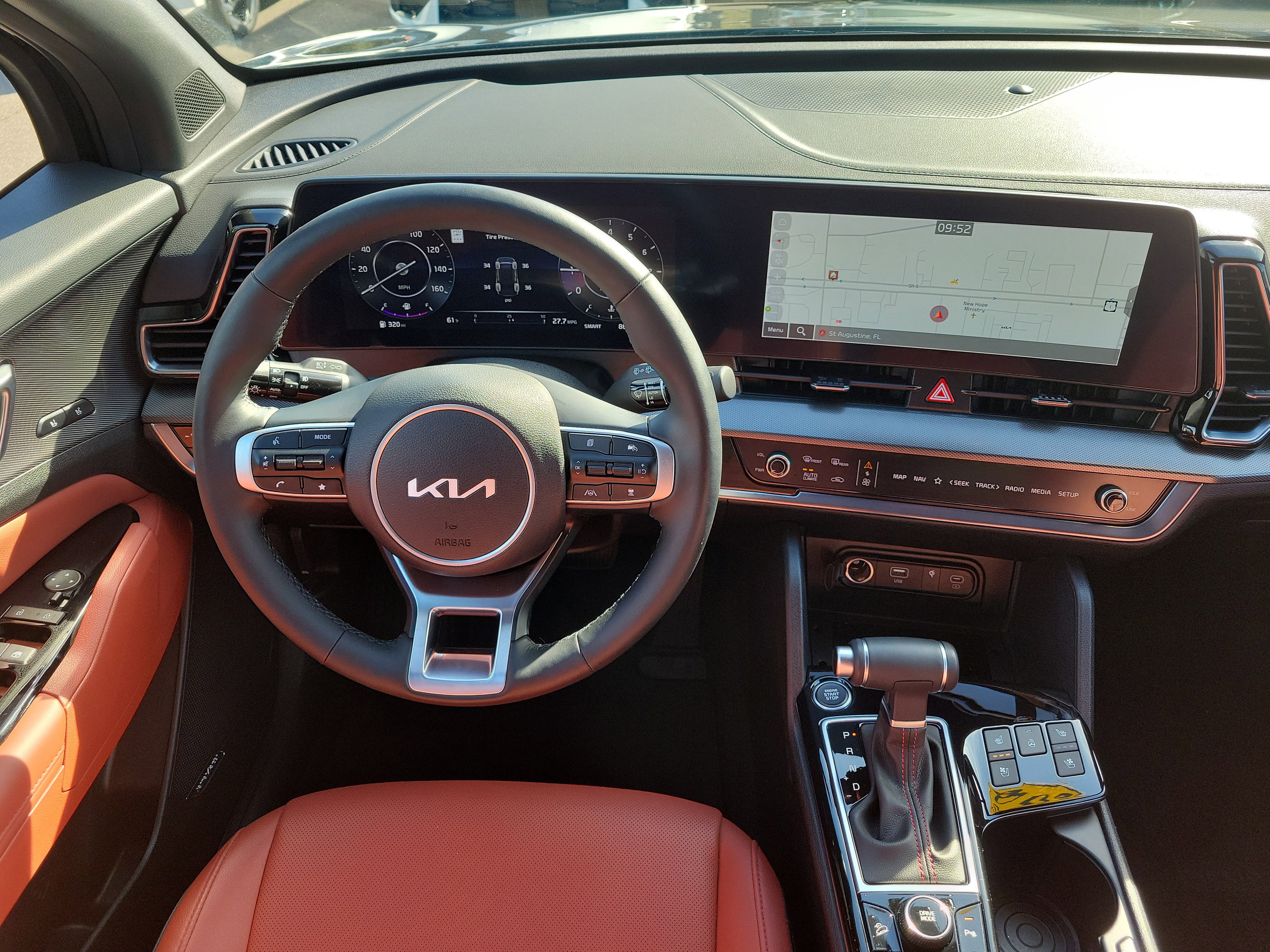 Certified 2025 Kia Sportage SX image 19