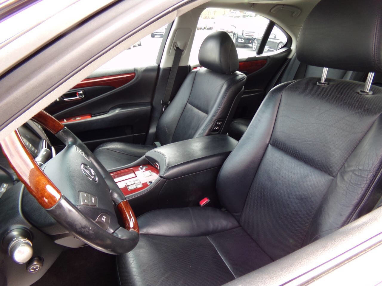 Used 2010 Lexus LS 460 AWD image 52