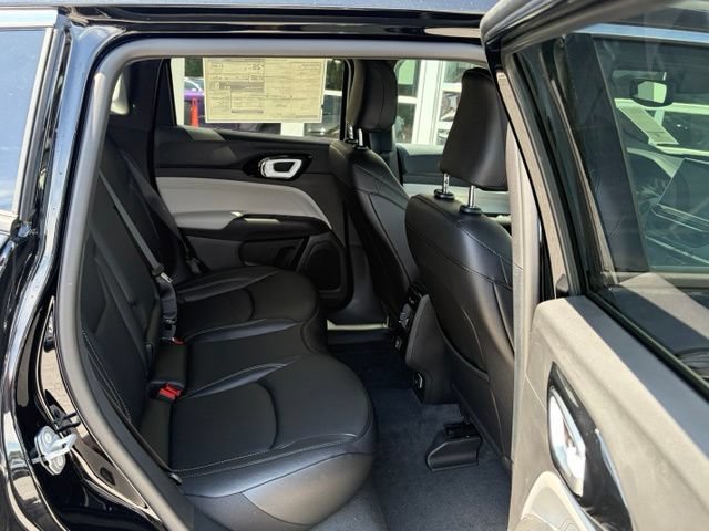 New 2026 Jeep Compass Limited AWD/4WD image 30