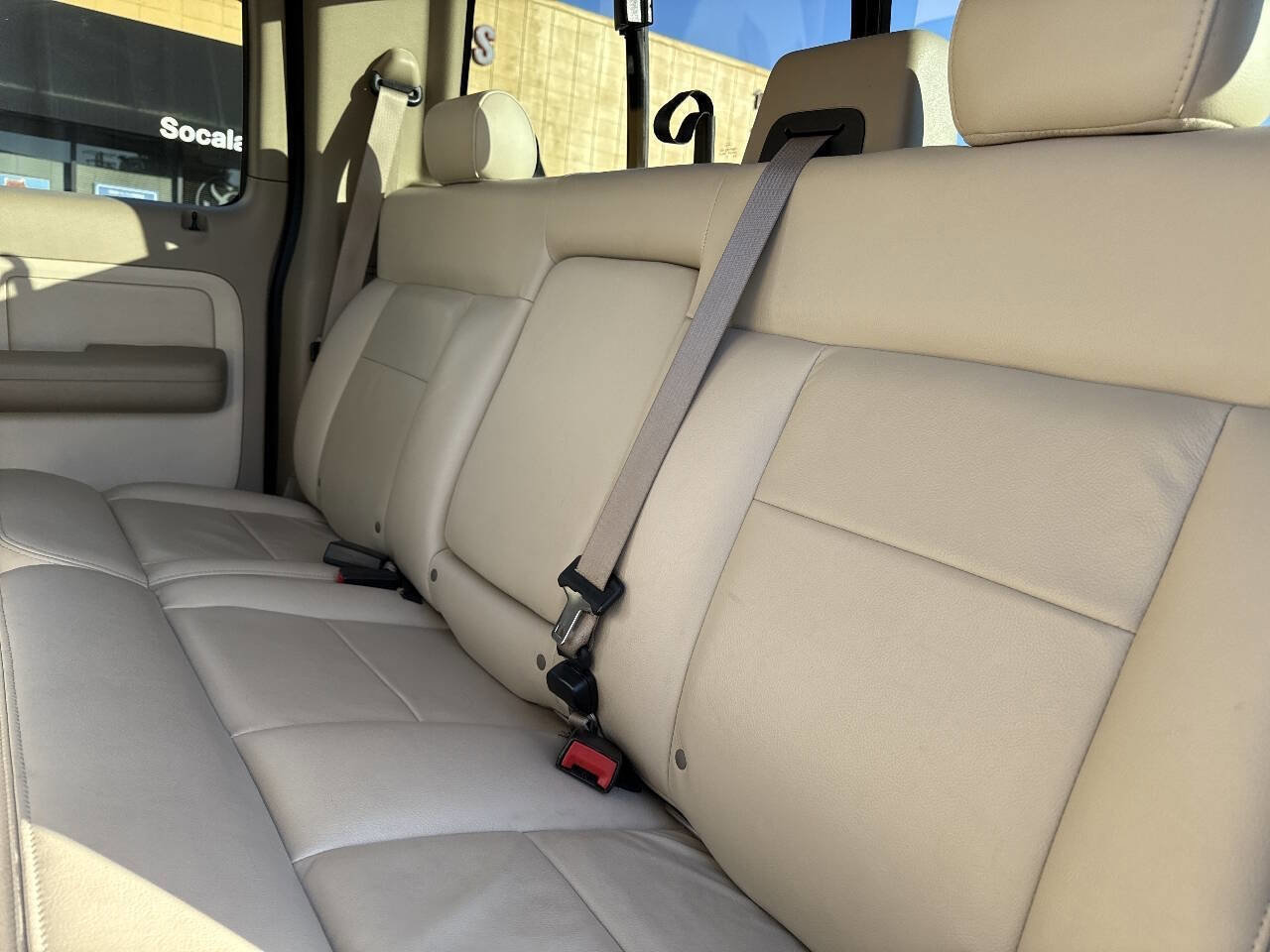 Used 2004 Ford F150 Lariat image 27