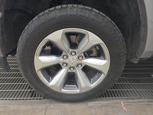 Used 2020 RAM 1500 Limited image 13