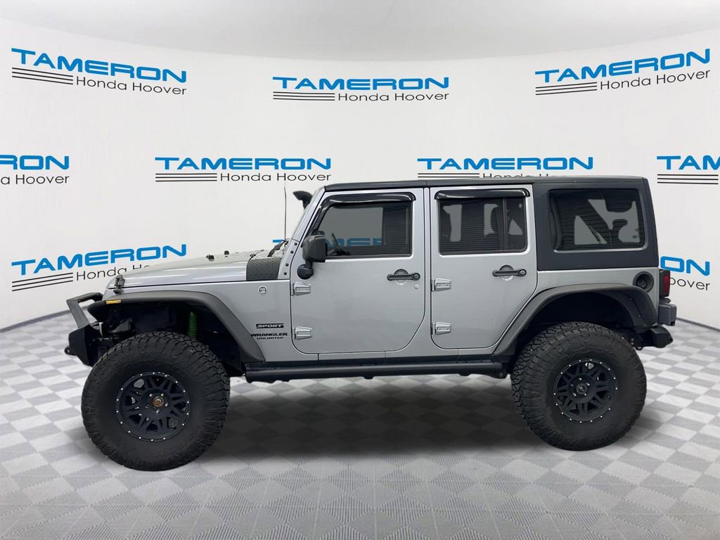 Used 2017 Jeep Wrangler Unlimited Sport w/ Connectivity Group AWD/4WD image 2