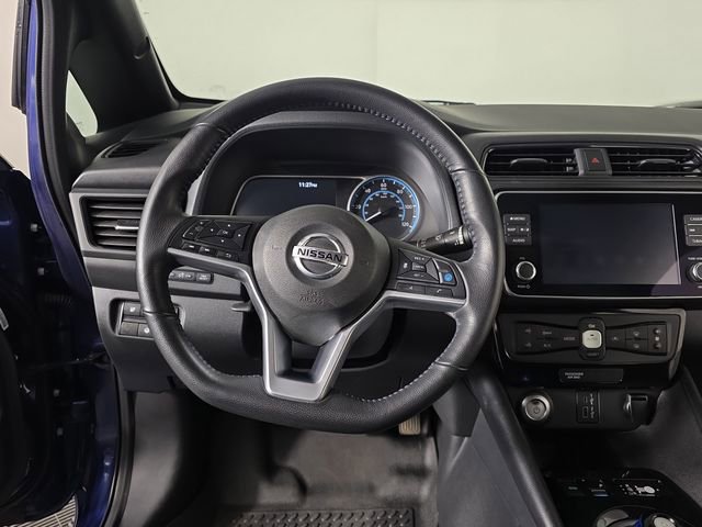Used 2020 Nissan Leaf SV w/ SV Technology Package image 10
