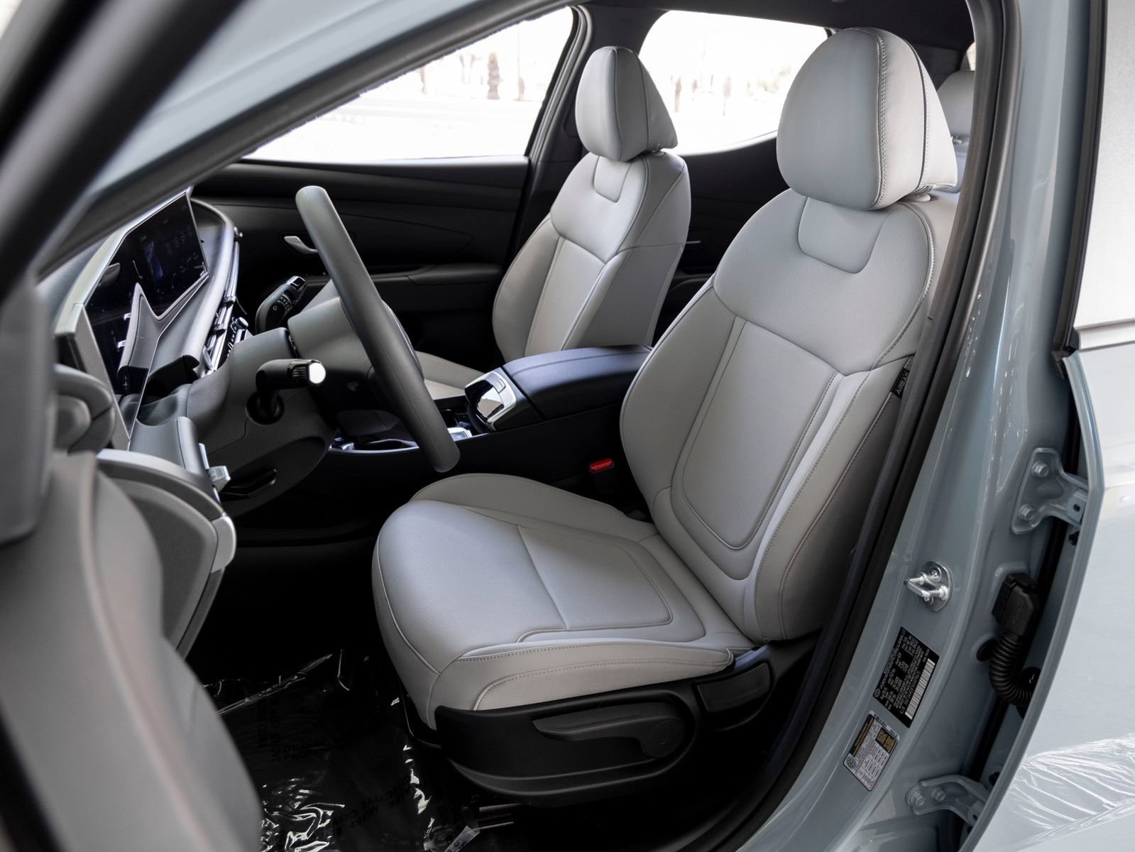 New 2027 Hyundai Santa Cruz SE FWD image 10