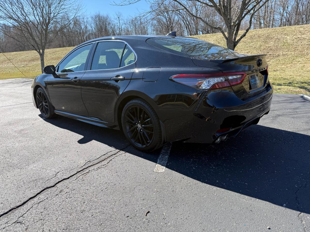 Used 2021 Toyota Camry XSE FWD image 16