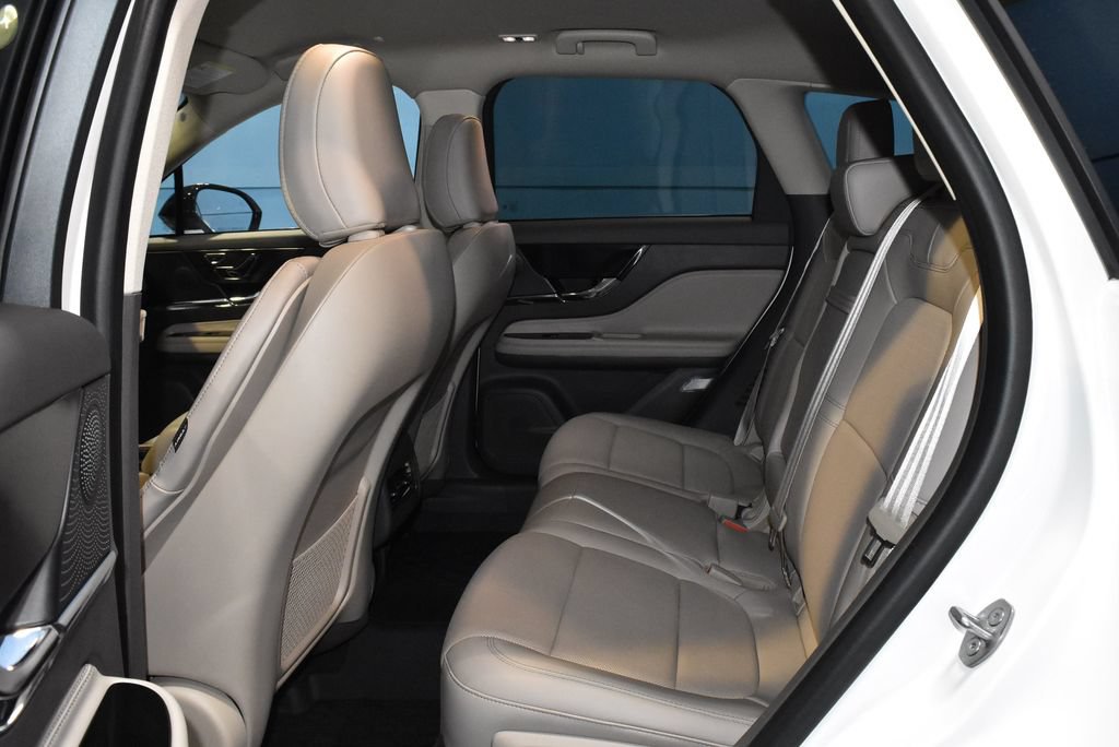 Used 2024 Lincoln Corsair Reserve AWD/4WD image 21