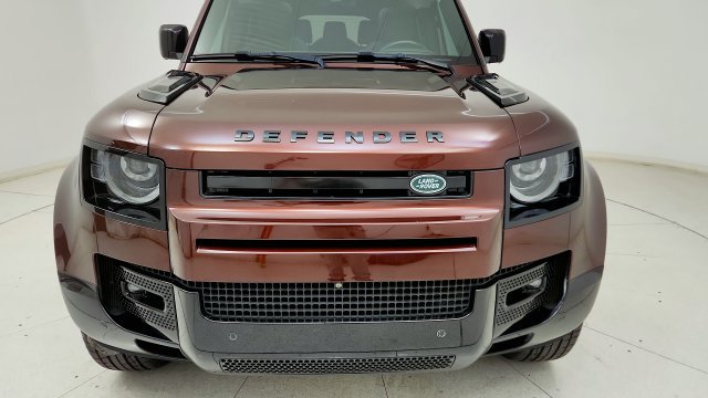 Used 2023 Land Rover Defender 130 First Edition AWD/4WD image 26