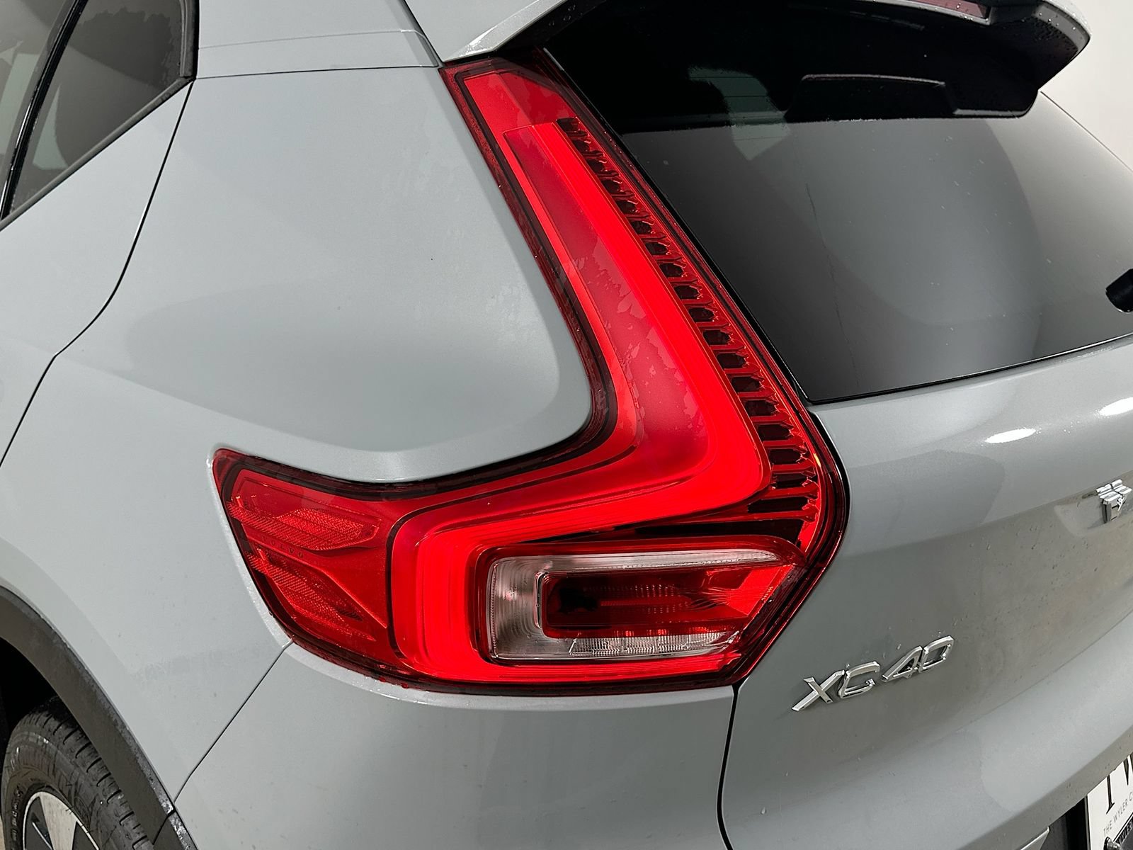New 2026 Volvo XC40 B5 Plus w/ Protection Package Premier AWD/4WD image 12