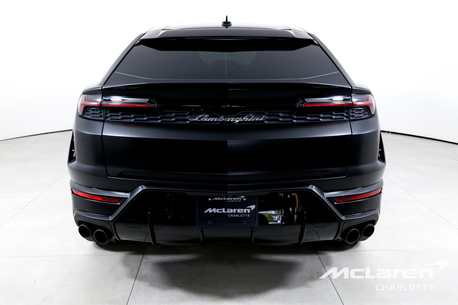 Used 2025 Lamborghini Urus S AWD/4WD image 7